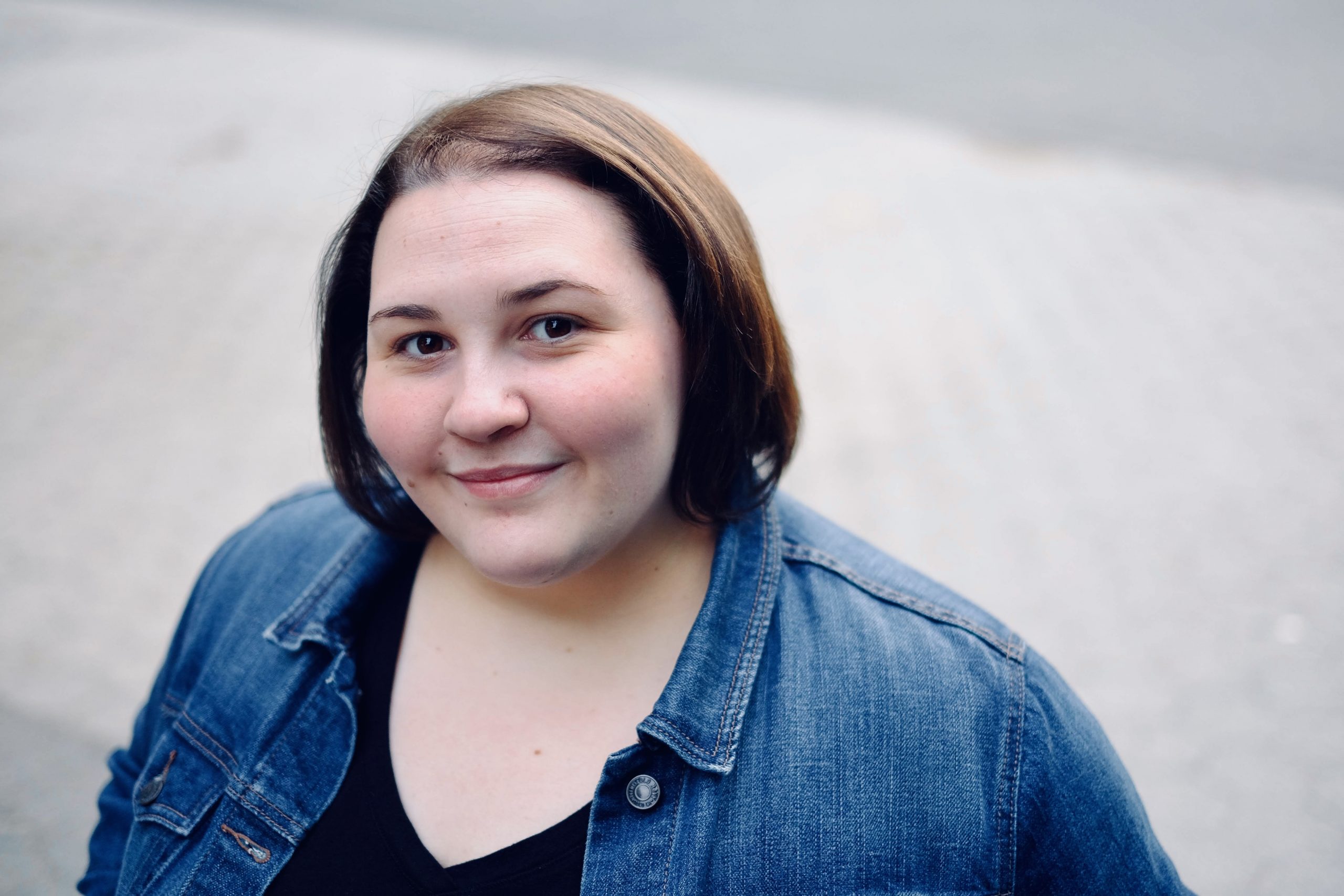 Alison Savino Headshot